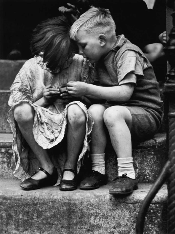 W. Suschitzky, "The Matchbox", Londres, 1936