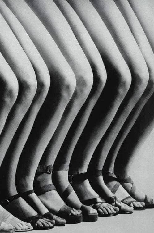 "legs", ph. Guy Bourdin