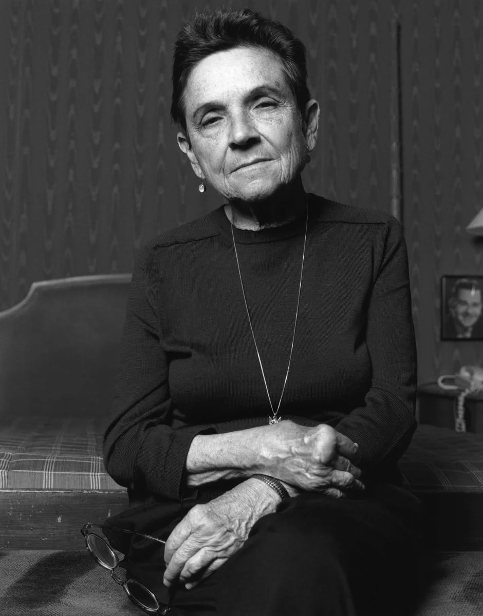 Adrienne Rich. Fotografia de Eamonn McCabe / Camera Press / Redux.