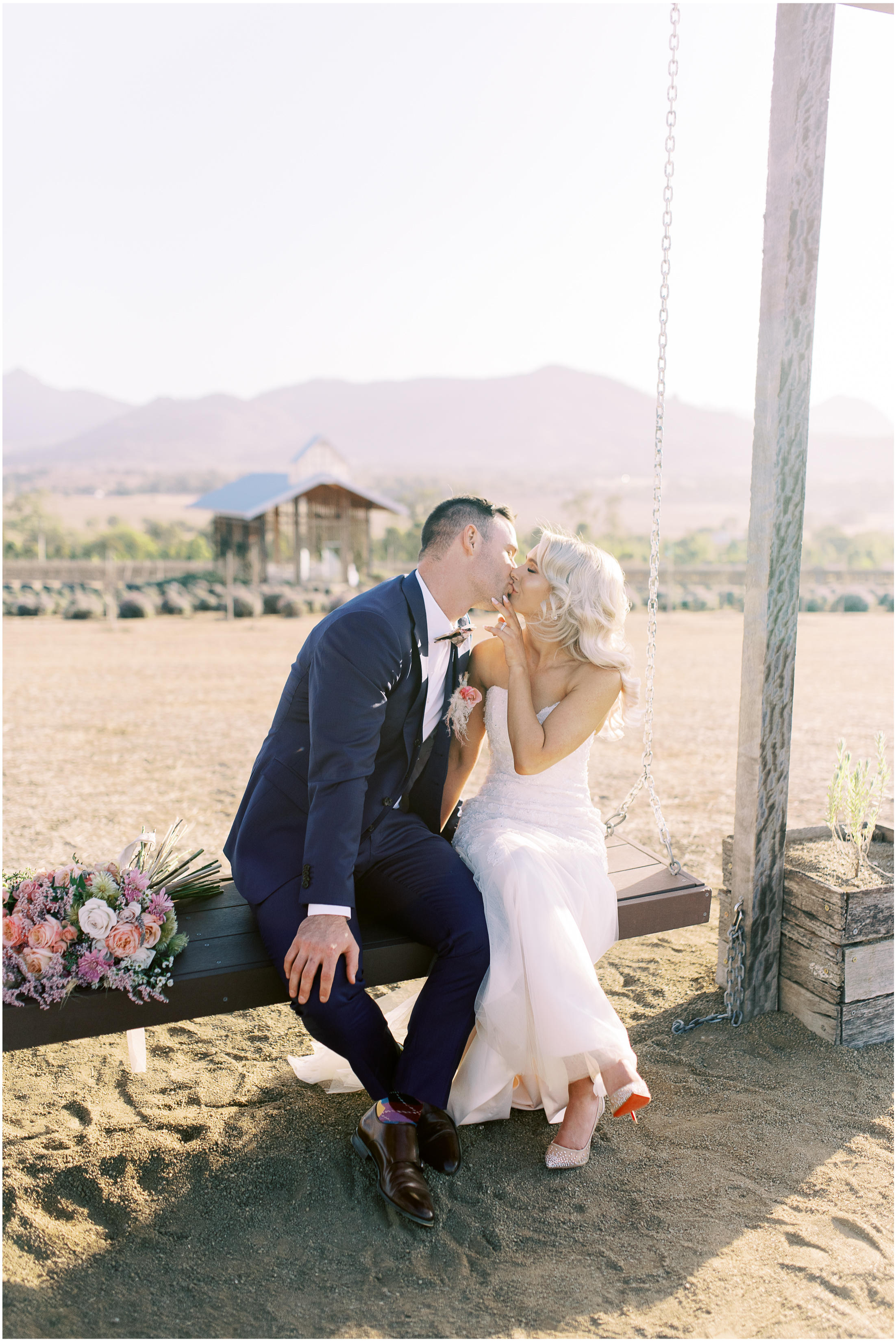 lauren-olivia-kooroomba-fine-art-wedding-photographer-australia-lavendar-farm-32.jpg