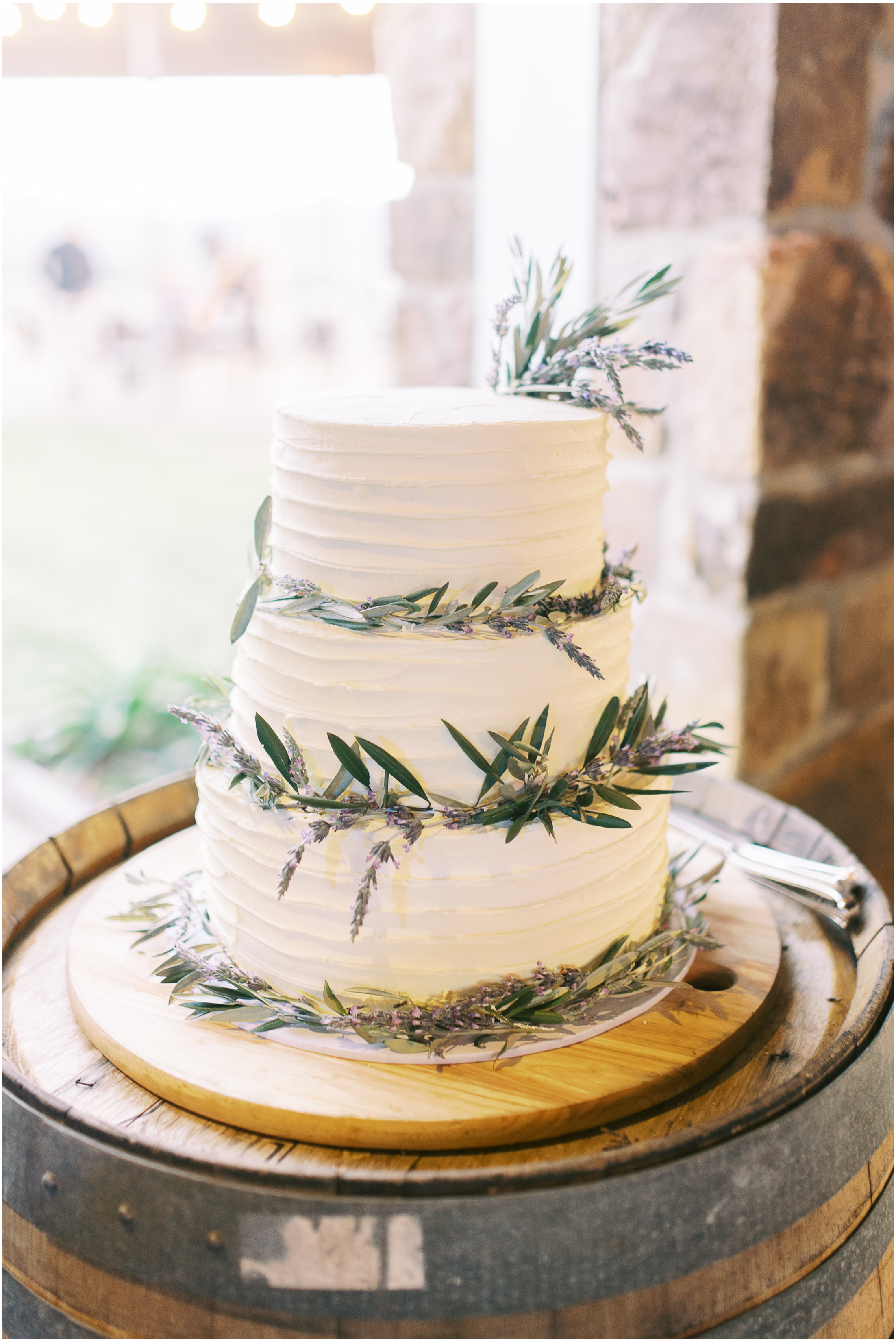 lauren-olivia-kooroomba-fine-art-wedding-photographer-australia-lavendar-farm-42.jpg