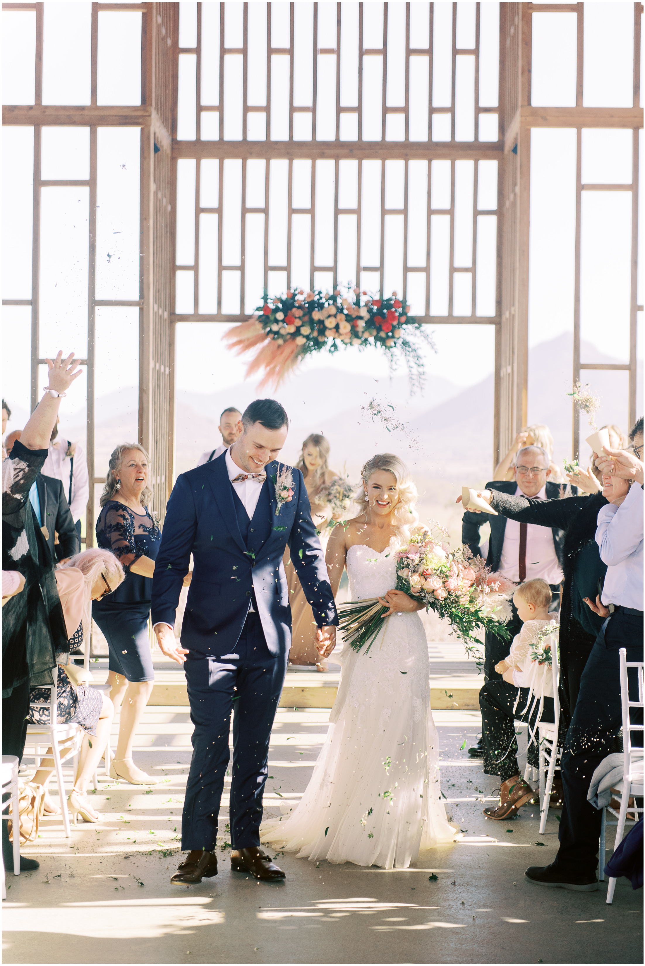 lauren-olivia-kooroomba-fine-art-wedding-photographer-australia-lavendar-farm-51.jpg