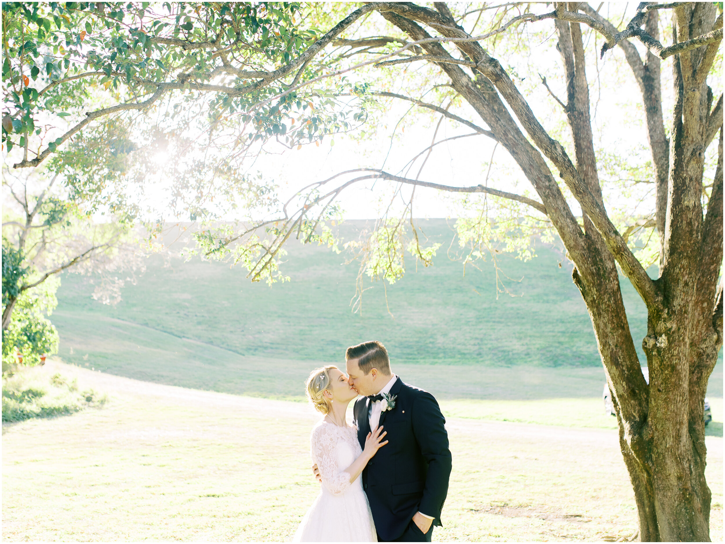 brisbane-film-wedding-photographer-lauren-olivia-luxury-wedding-australia-01-17.jpg