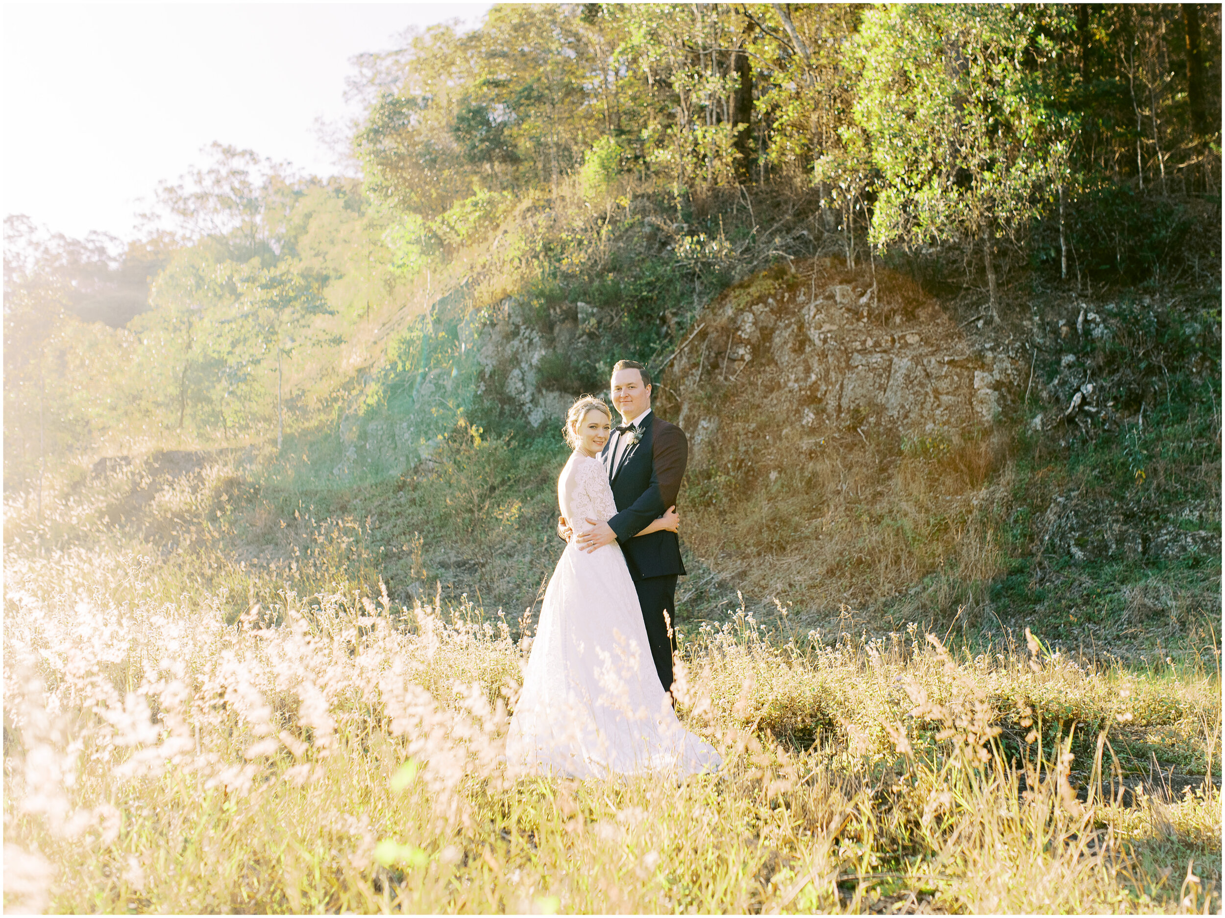 brisbane-film-wedding-photographer-lauren-olivia-luxury-wedding-australia-01-20.jpg