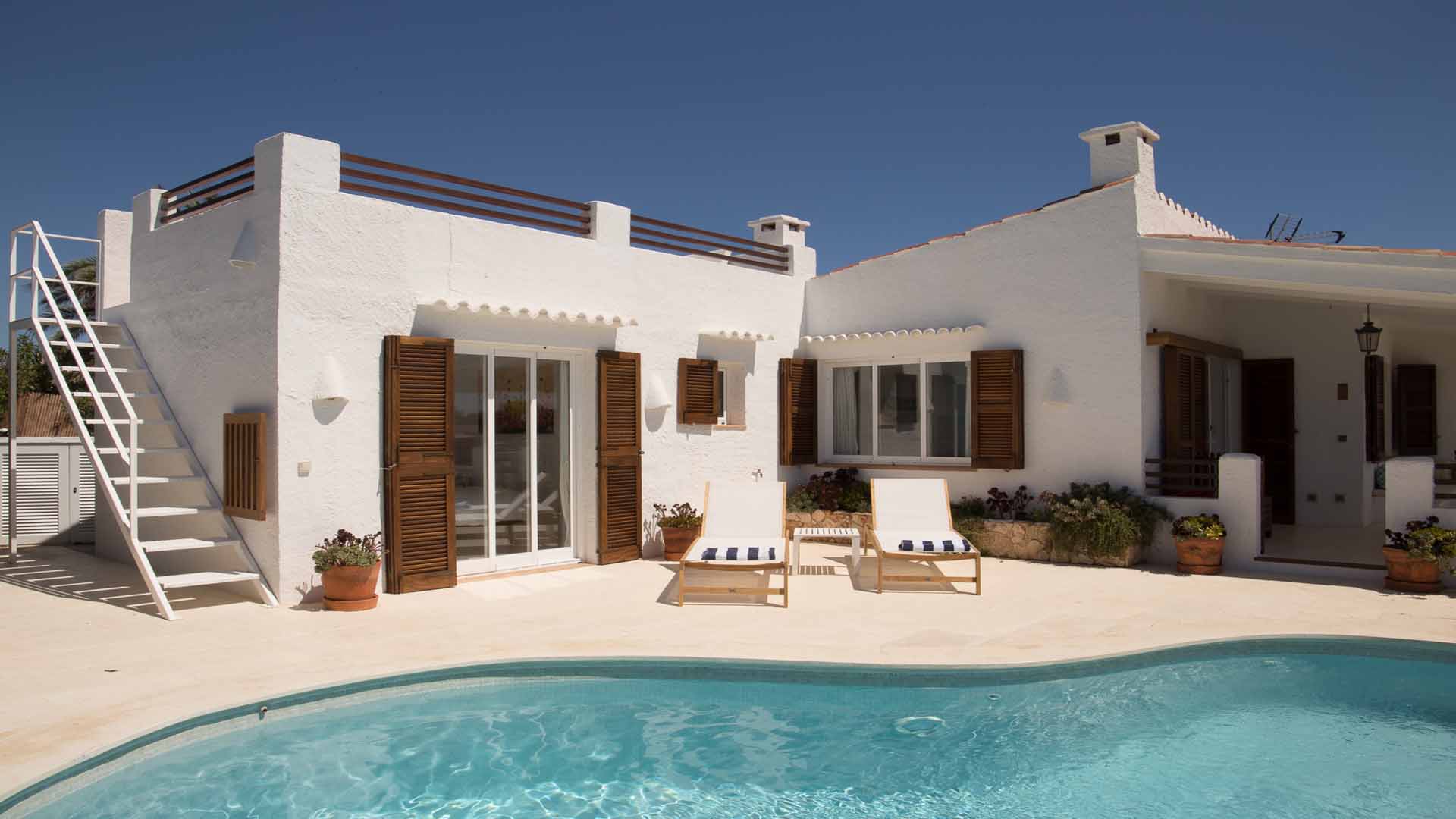 Pool 5 LR (Villa Nostrum).jpg