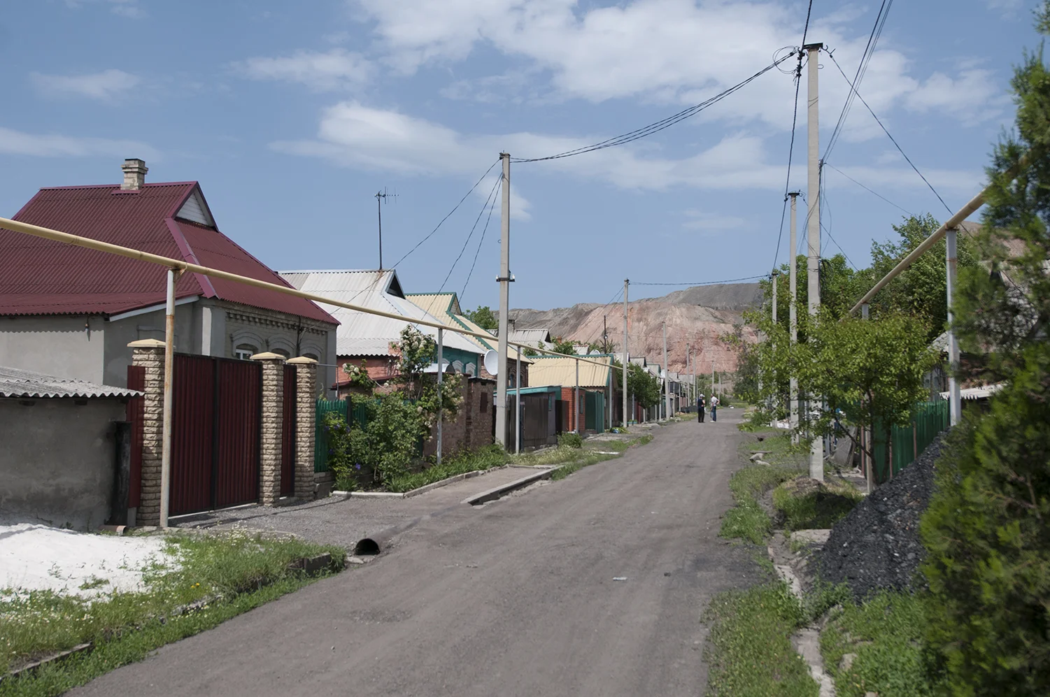 Two men in a small miner's village South-Est from Donetsk