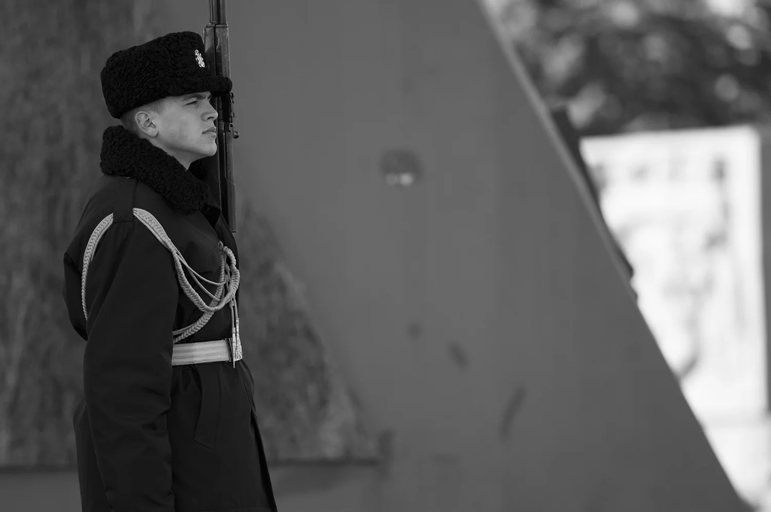 The Monument and the Flame are guarded day and night by two soliders