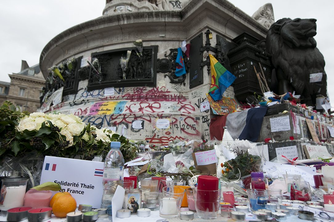 "Thai solidarity in France" 