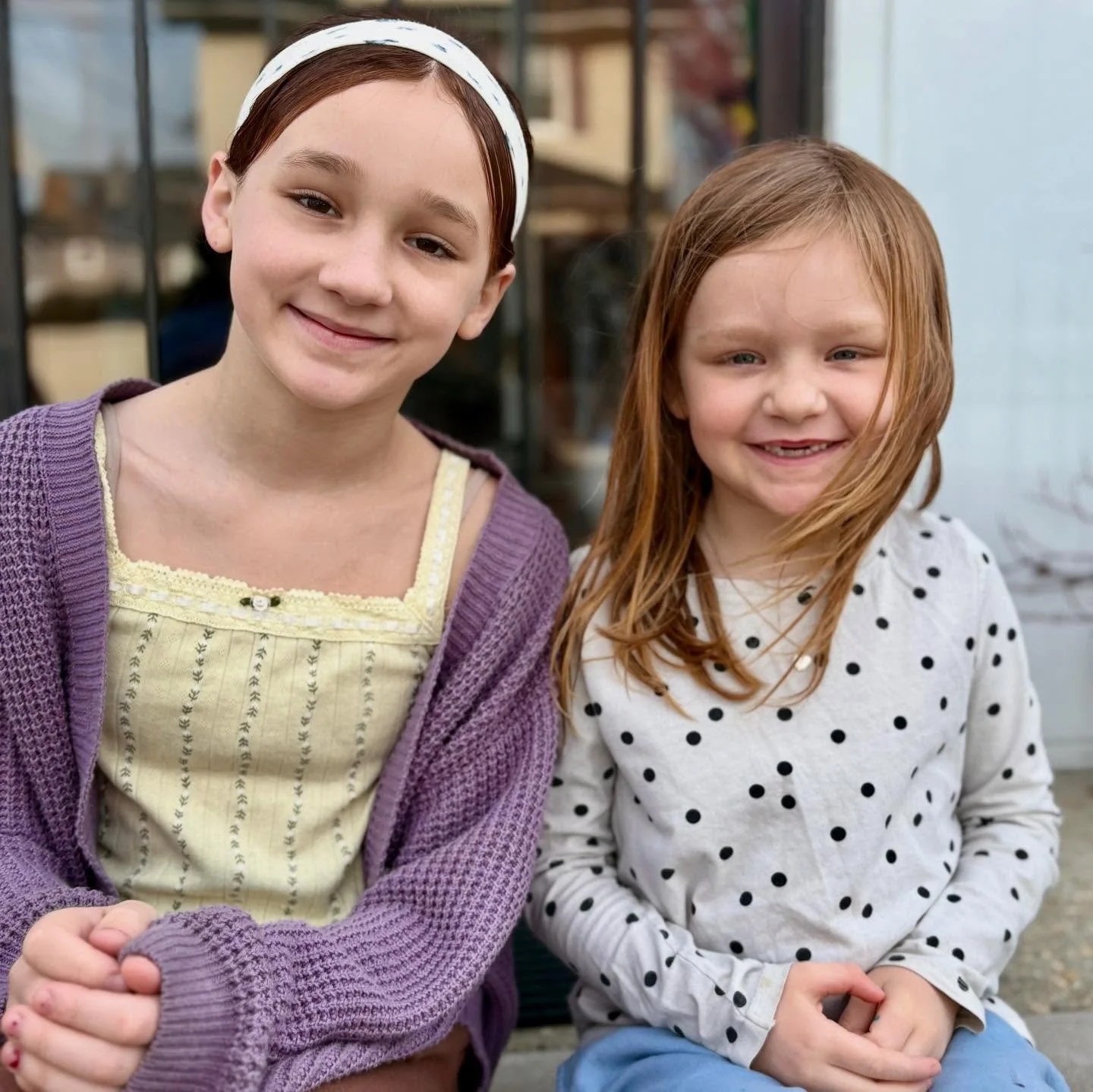 Kids, cats, gems and spring break things.