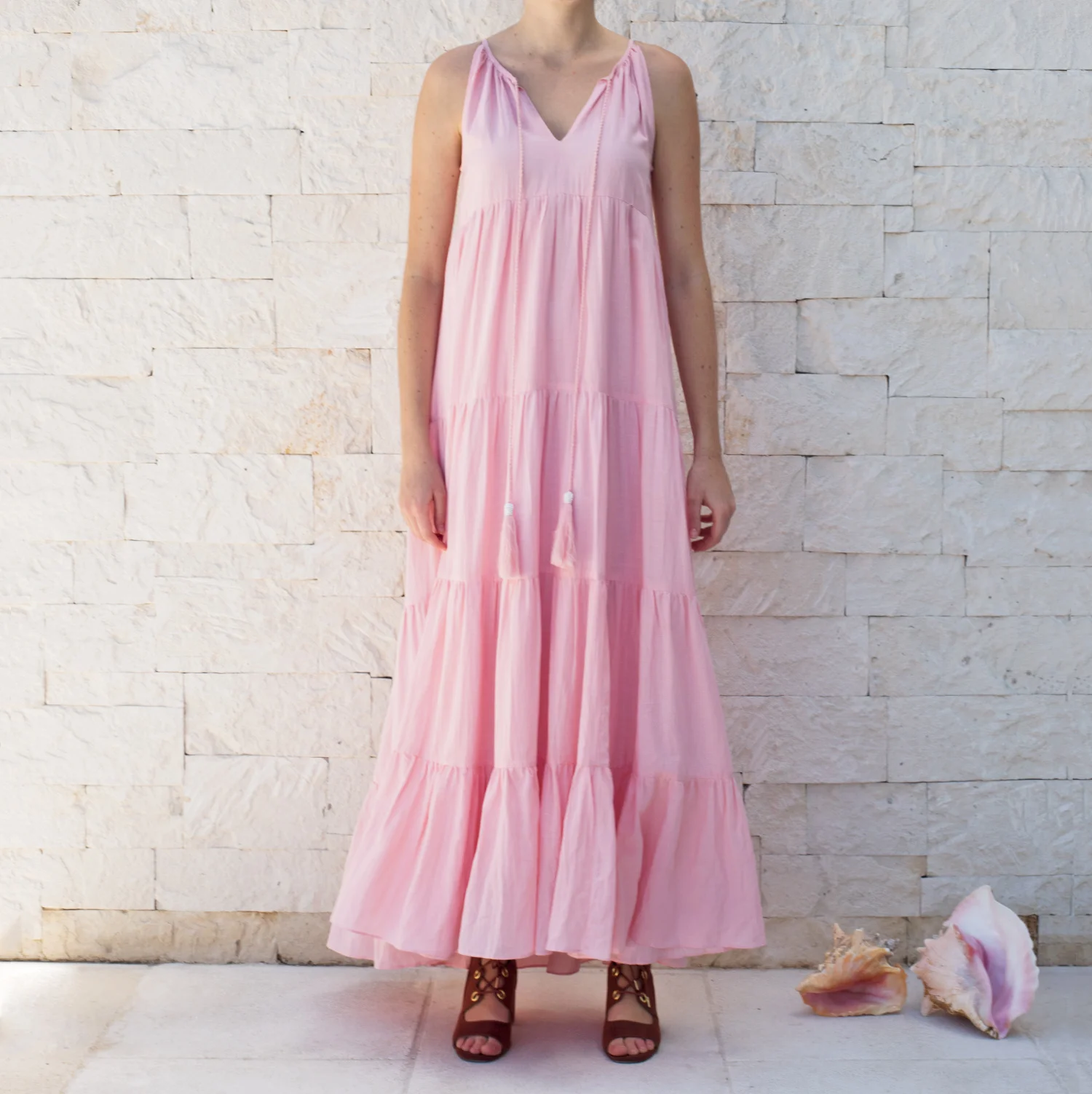 sea_sage_turks_and_caicos_luxury_cavern_paradise_resortwear_dresses_model_1.jpg