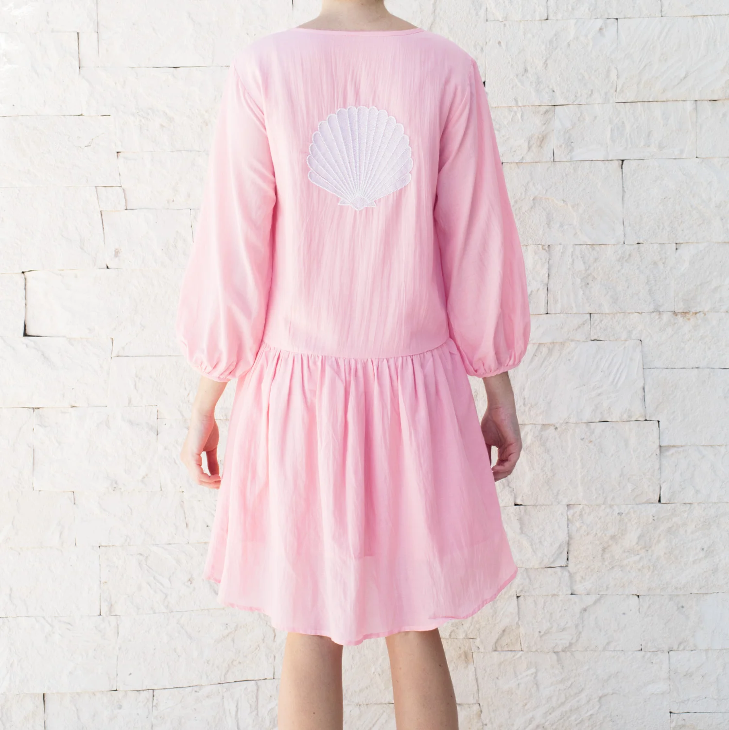 sea_sage_turks_and_caicos_luxury_capita_paradise_resortwear_dresses_model_3.jpg