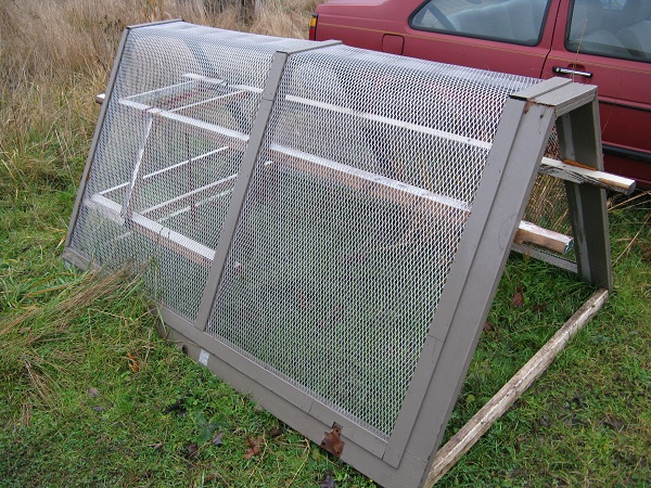 EcoReality Co-op Mobile Chicken Coop