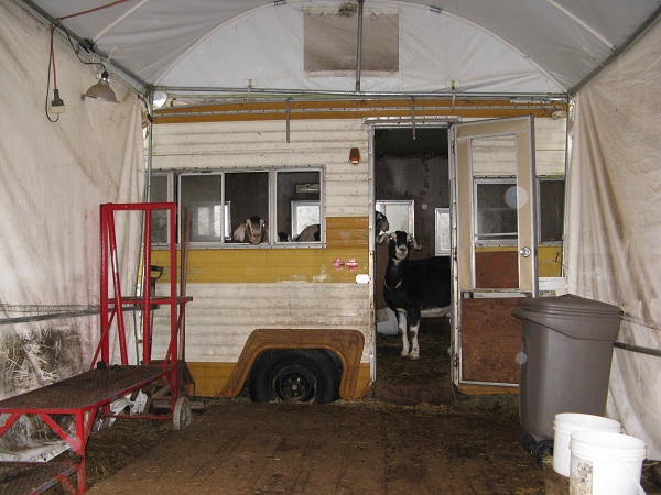 Approaching the Goat RV