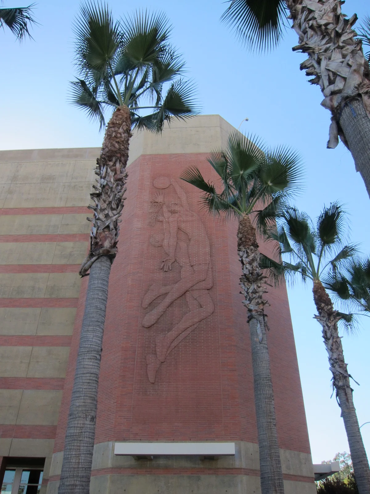 122913_USC+CSC 004.JPG