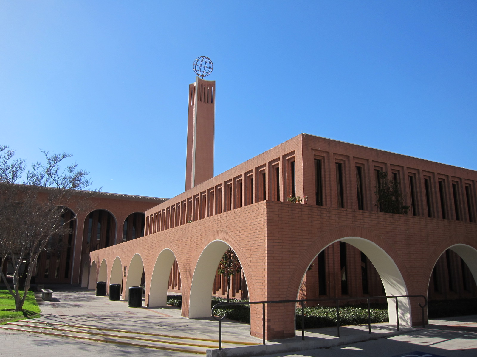 122913_USC+CSC 015.JPG