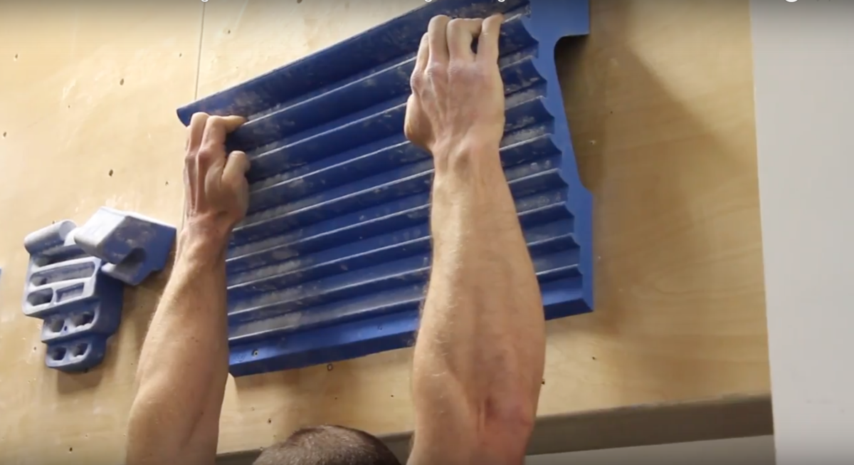 hangboard-1200x653.png