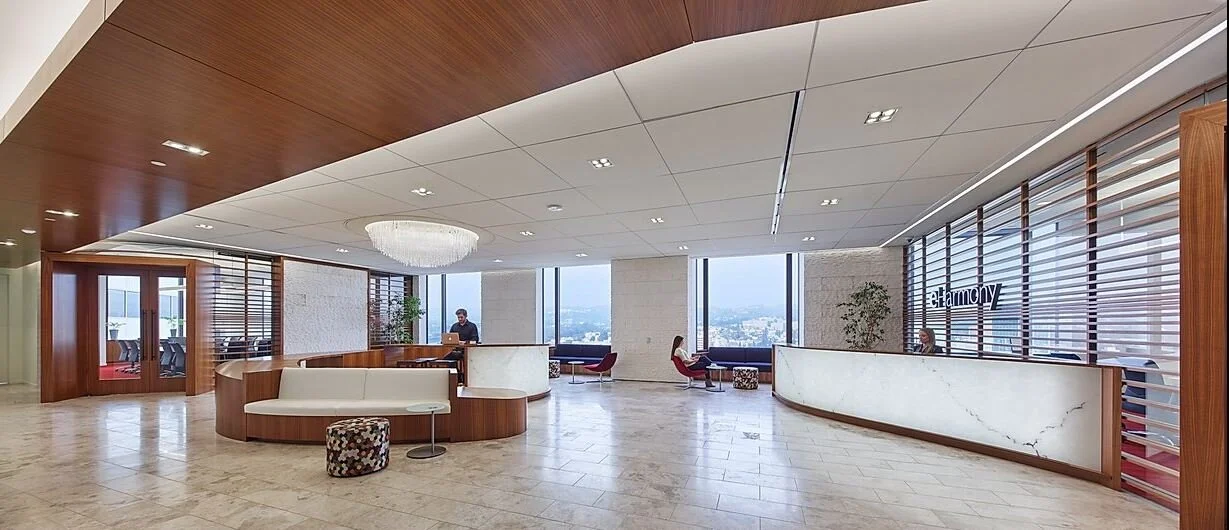 The presentation space on the top floor was meant to emphasize the peaks of the San Gabriel mountain range outside the windows.