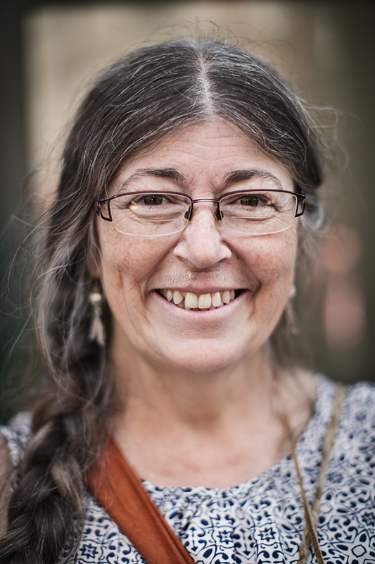 Candyce Paul - English River First Nation, Northern Saskatchewan « I came here to get the message out about the uranium mining and the nuclear waste in our territory and how it’s affecting our people. In the last days, at the Peoples Social Forum, I got to participate in three workshops on those issues. I’m really glad that this forum was put together, because it has brought people together from across the country. This allowed us to make connections that we wouldn’t have been able to make otherwise.»