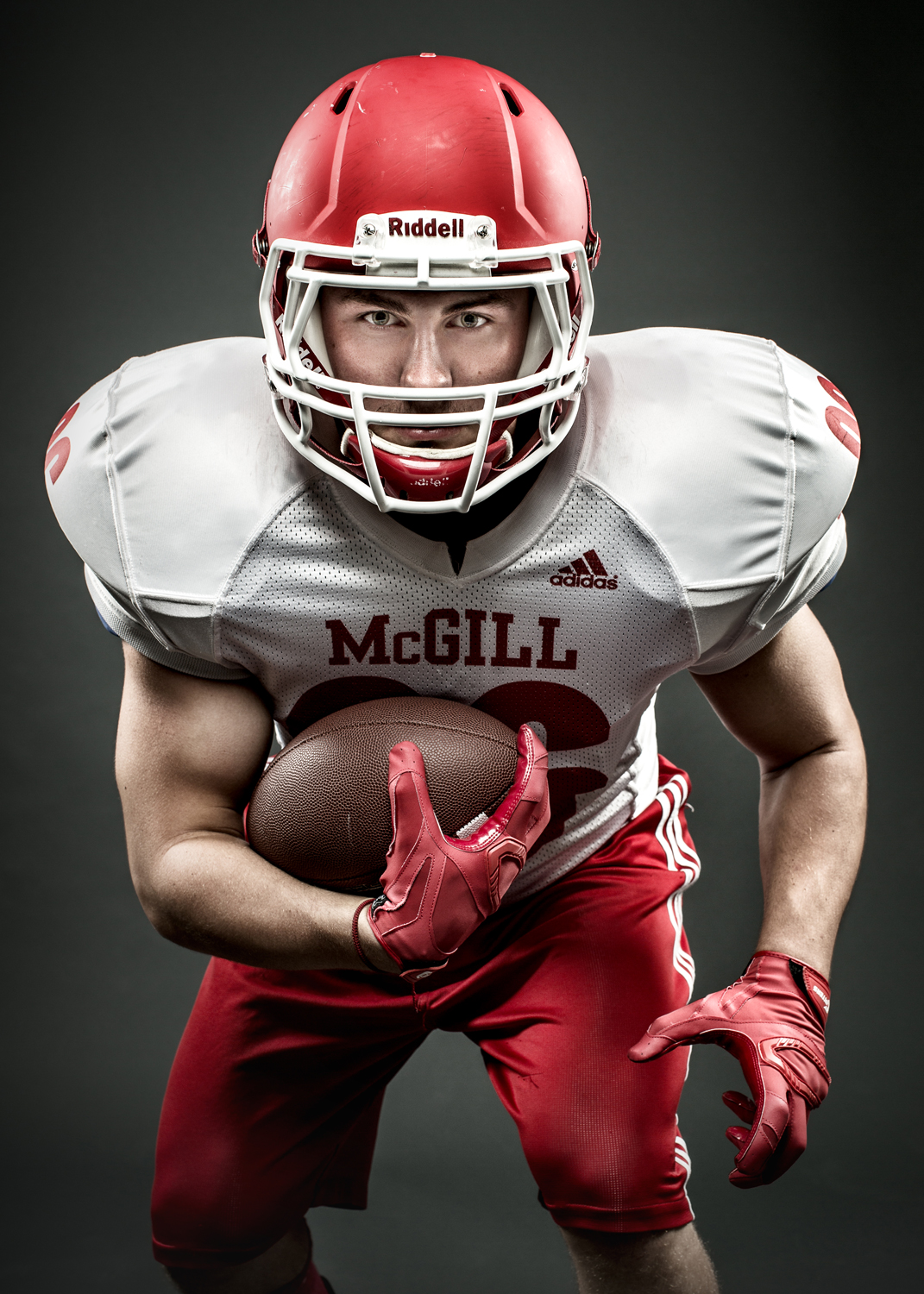 J'ai fait le portrait d"un joueur des Redmen de McGill, Cédric Nuckle.