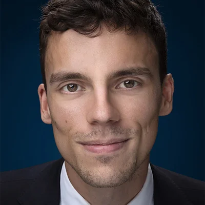 portrait-cabinet-avocat-montreal-fonce.jpg