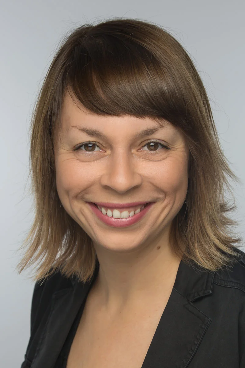 portrait-professionnel-corporatif-headshot-montreal-photographe-Alexandre-Claude.jpg
