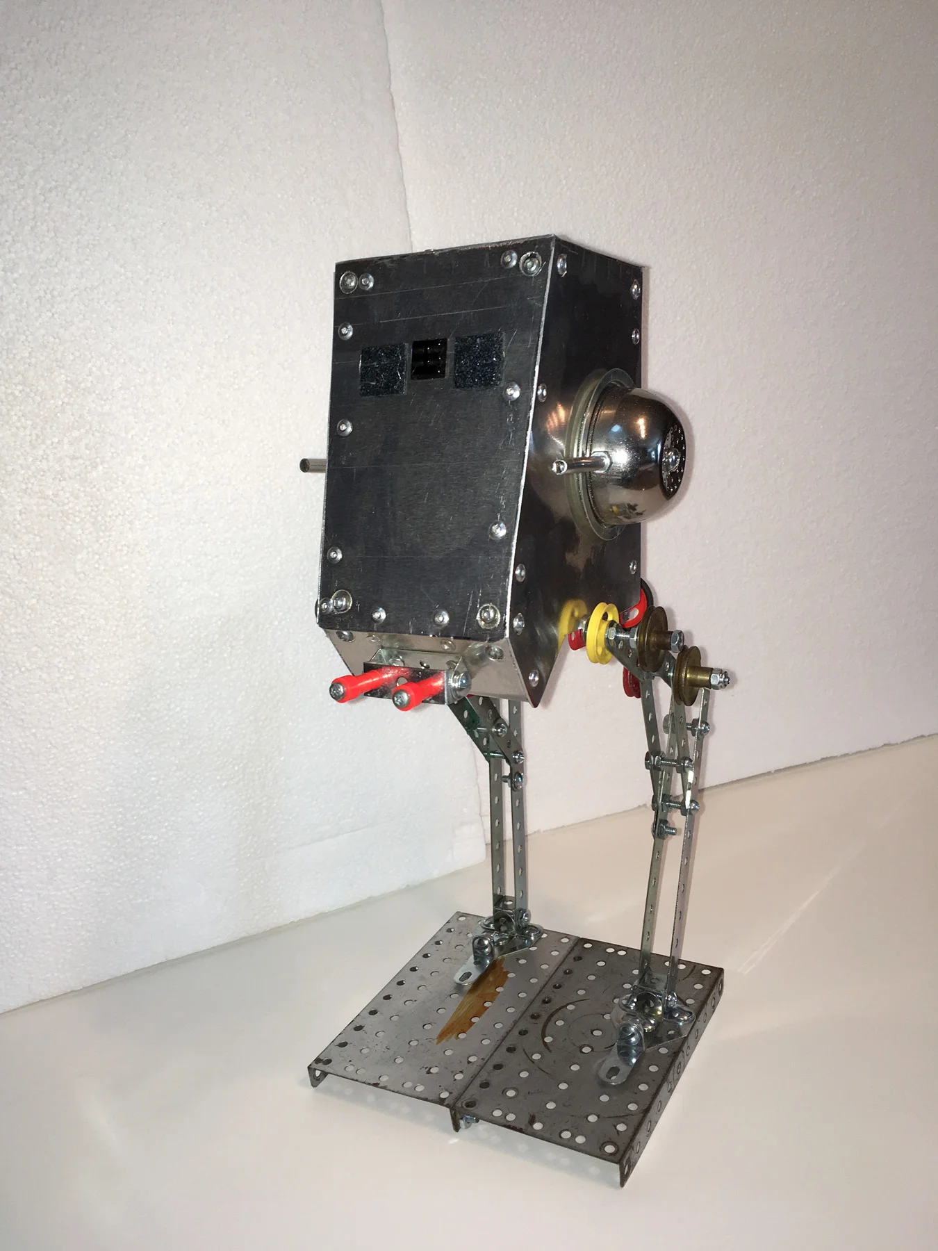 AST1