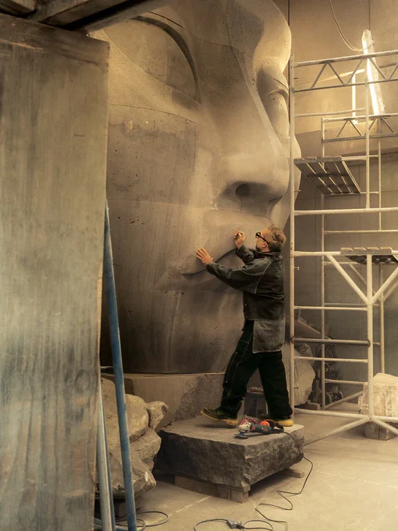 PEDRO_REYES_GALERIE-2155-575x767 (1).webp