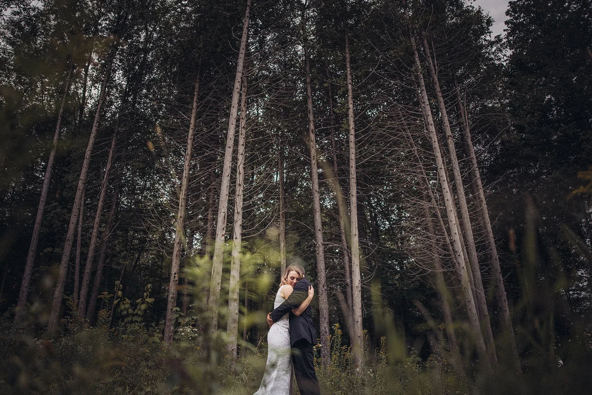 champ-mariage-campagne-ciel-tourisme-victoriaville-region-quebec-mariée-église-cérémonie-studio-les-maximes-professionnel-portrait-photographie-photographe-evenement-corporatif-arbre-nature-golf-groupe-kimeyan-ranch.jpg