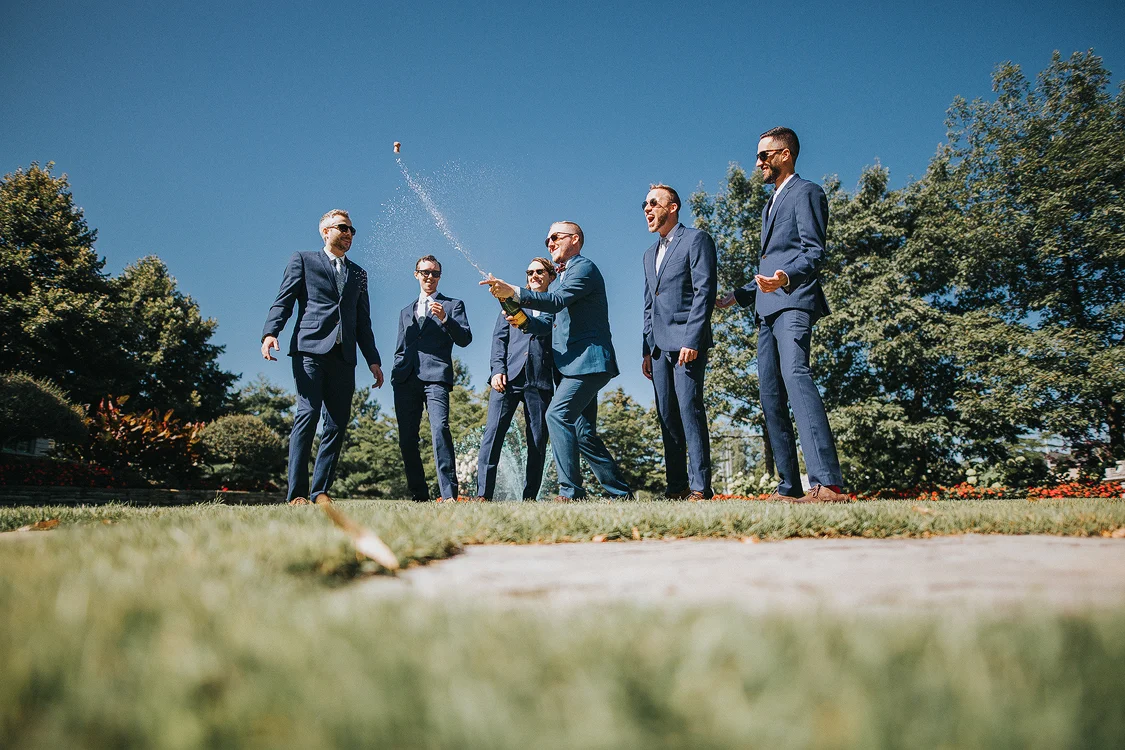 robe-mariage-marié-evenement-famille-couple-trois-rivieres-victo-victoriaville-photo-forfait-séance-photographe-photographie-professionnel-portrait-de-lesmaximes-les-maximes-bois-francs-quebec-maxime-nadeau-15.jpg