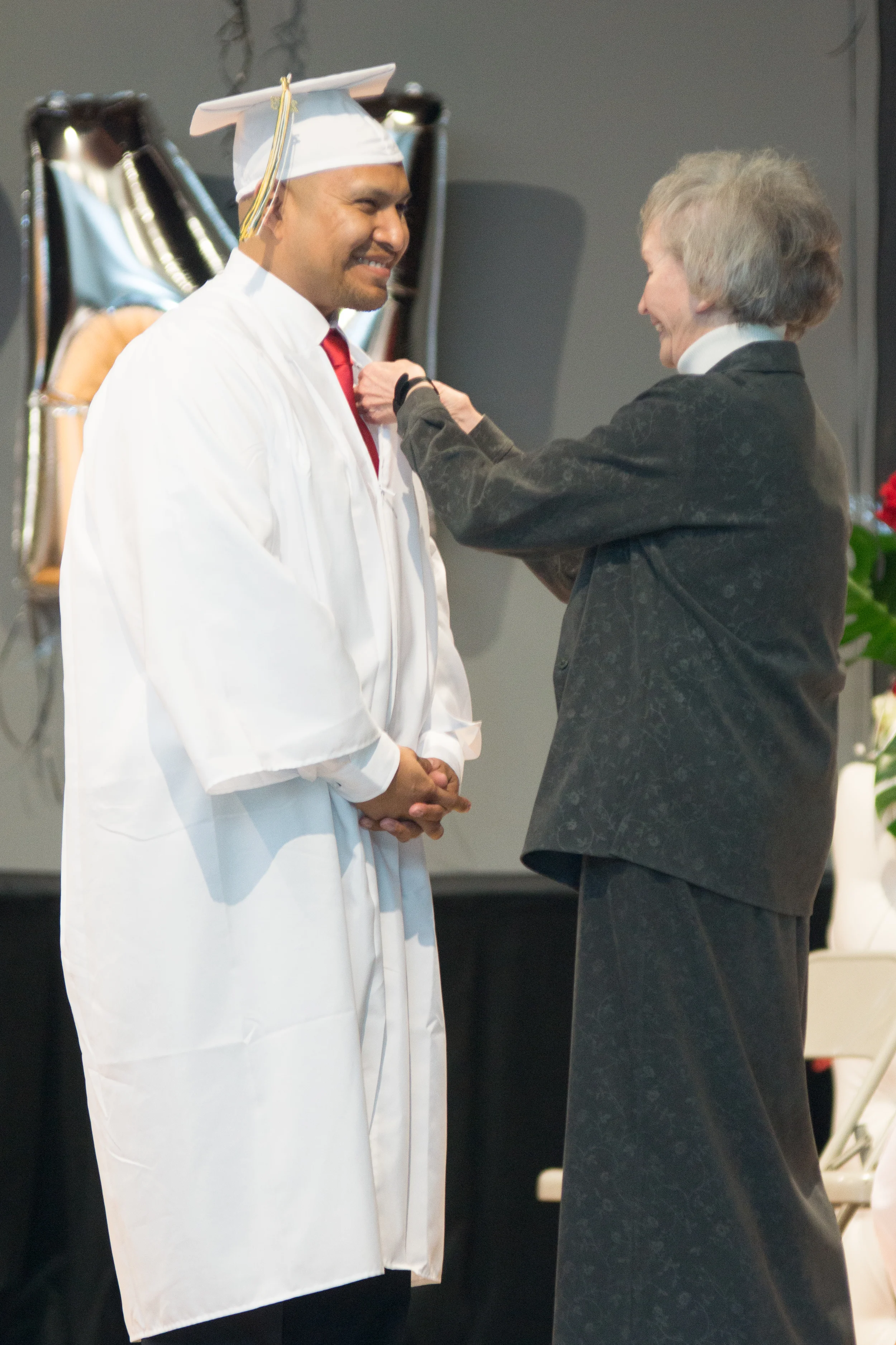 Graduation (52 of 124).JPG