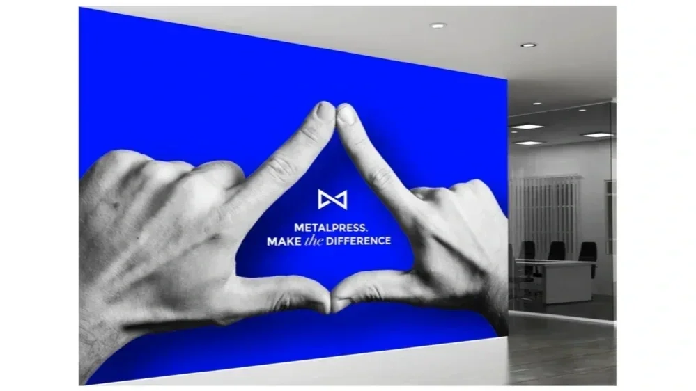 metalpress%2B-%2Bbranding%2Bprez%2B37.webp