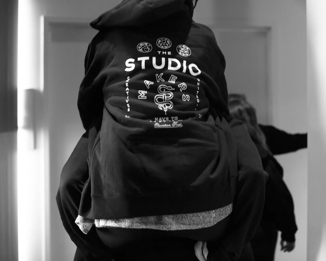 hoodiepiggyback.jpg
