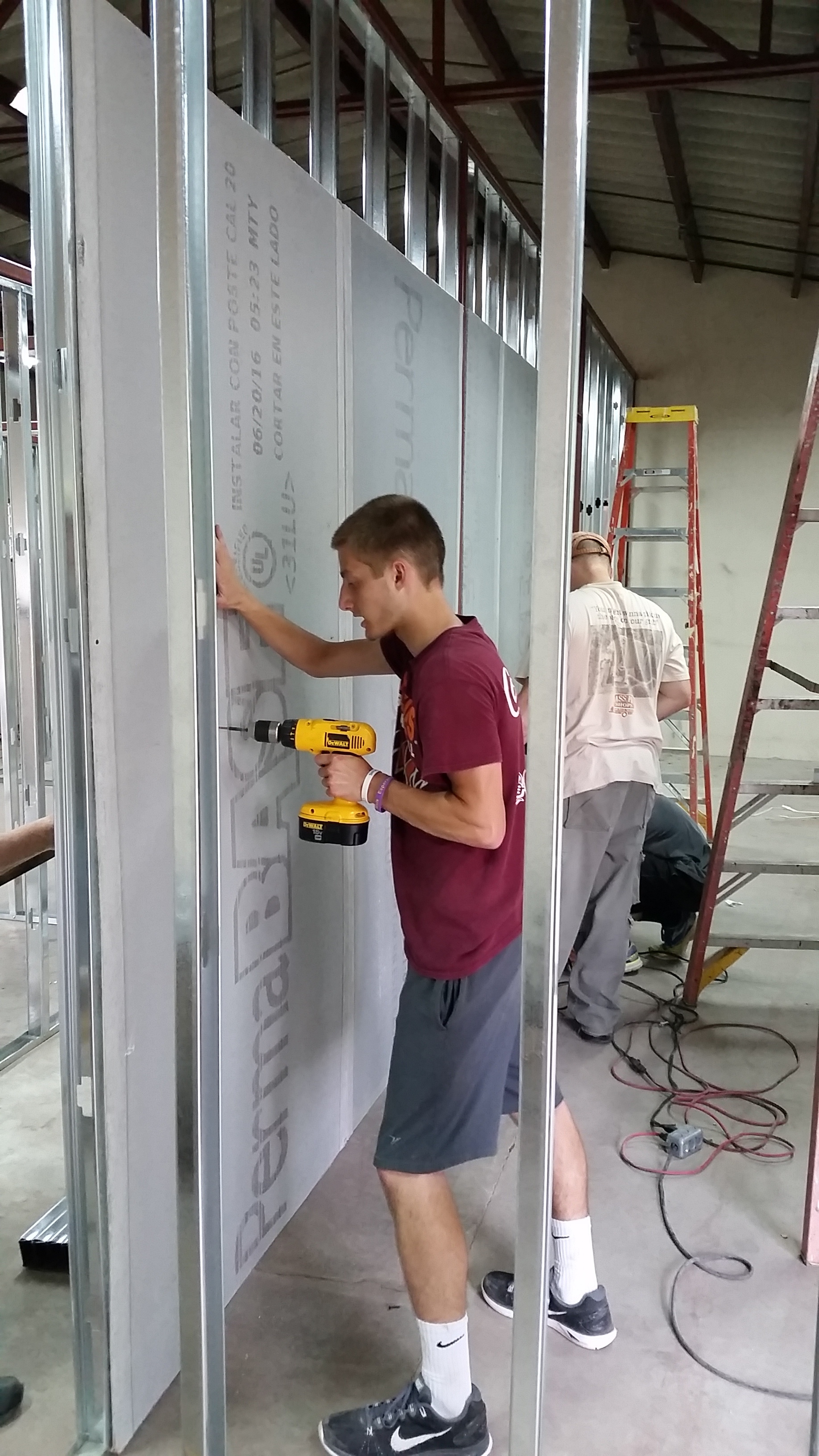 Hanging walls