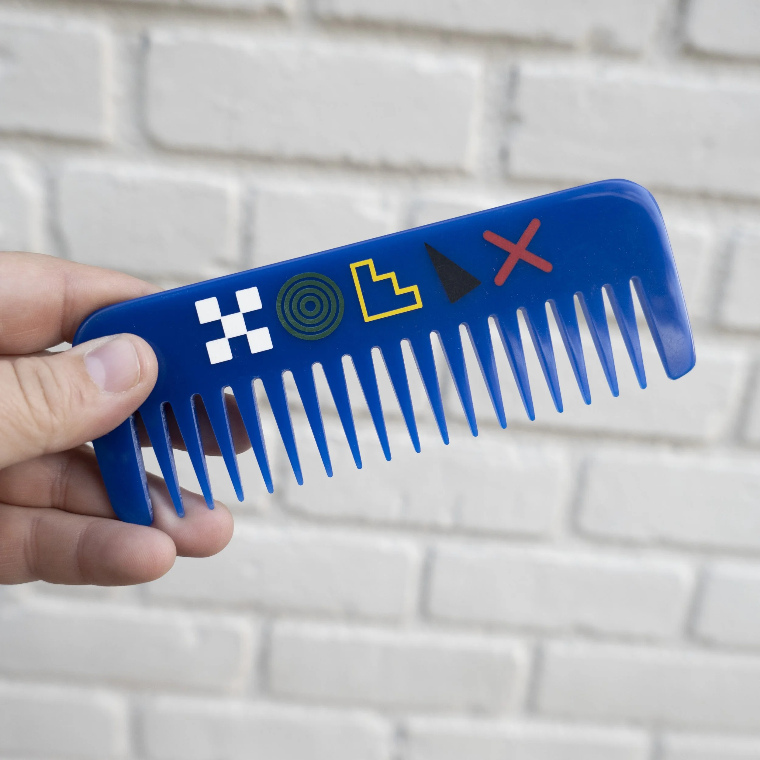 COMB_2022_05_HAND.jpg