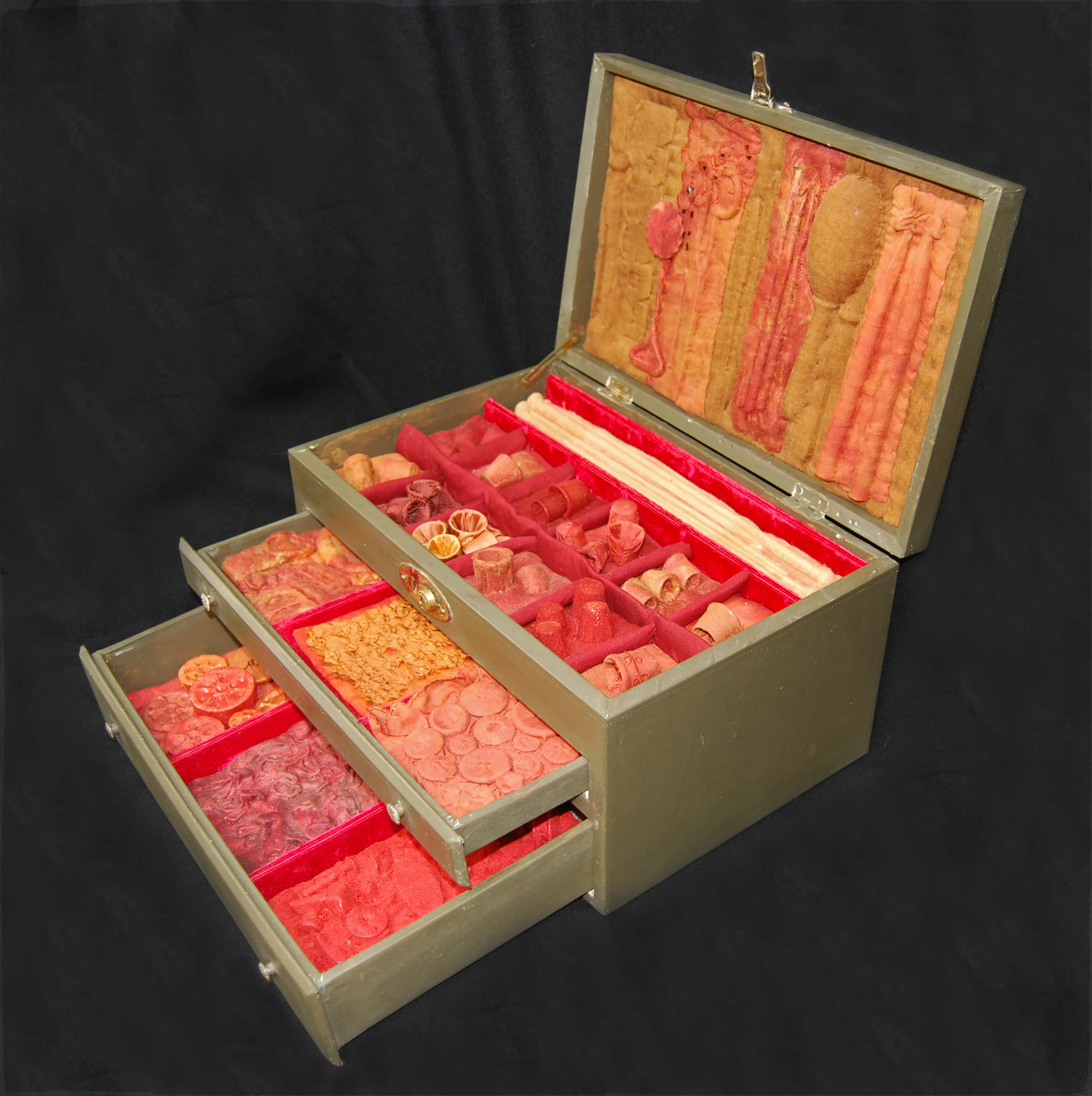 Treasure Chest, open.jpg