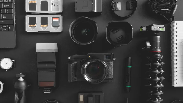 Camera File RAW vs. JPEG vs. HEIF: Choosing the Right File for How You Create ...