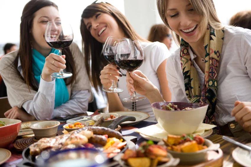 Girls Dining Photo Istock.jpg