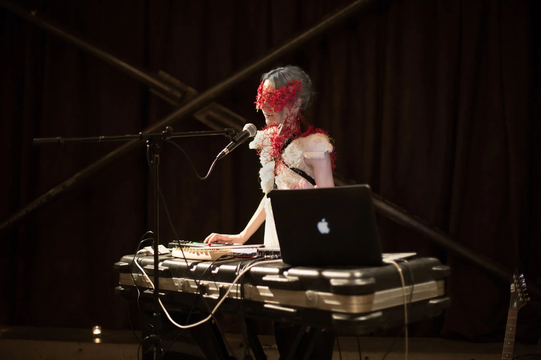Roxanna-Walitzki-live-2.jpg