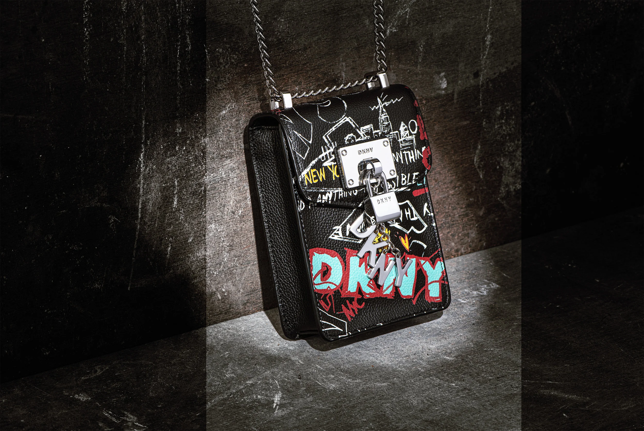 DKNY-Bag-1-Web.jpg