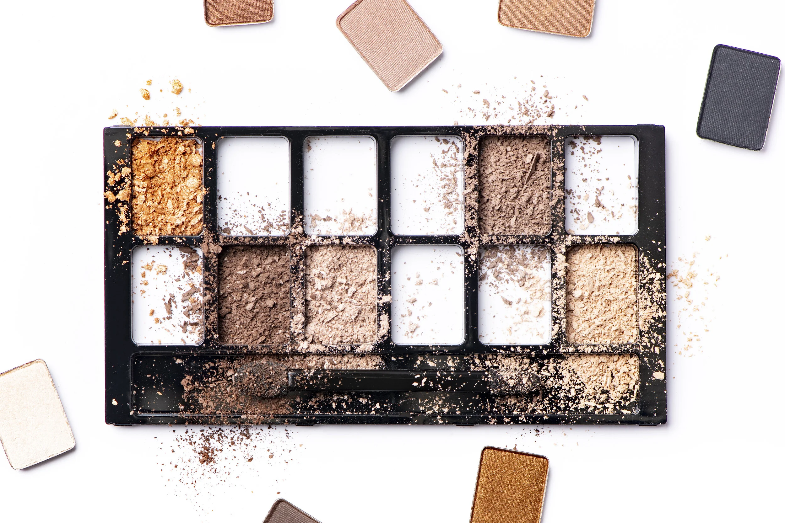 Eyeshadow-pallet-1.jpg