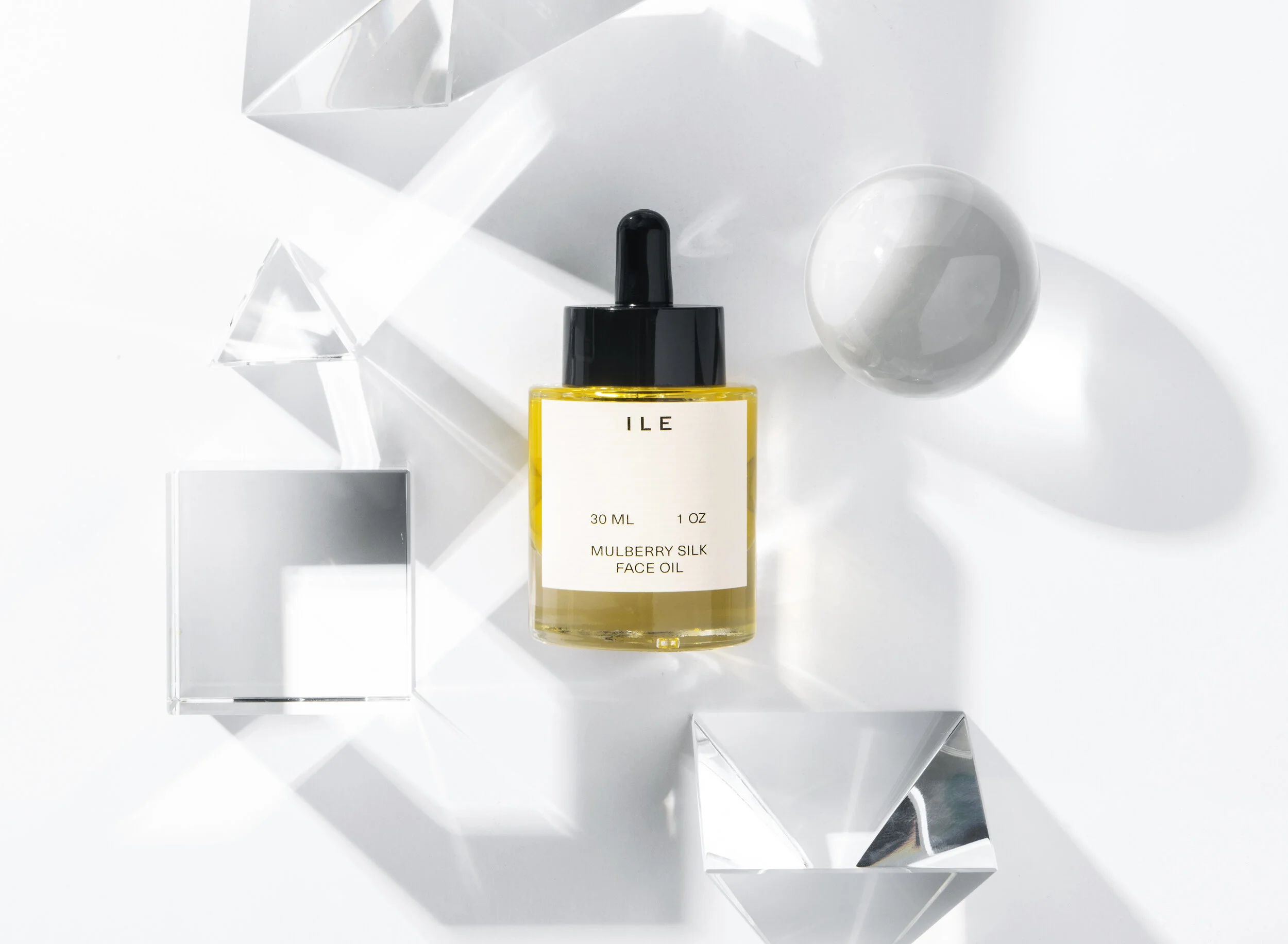 ILE-Silk-Glass-1.jpg