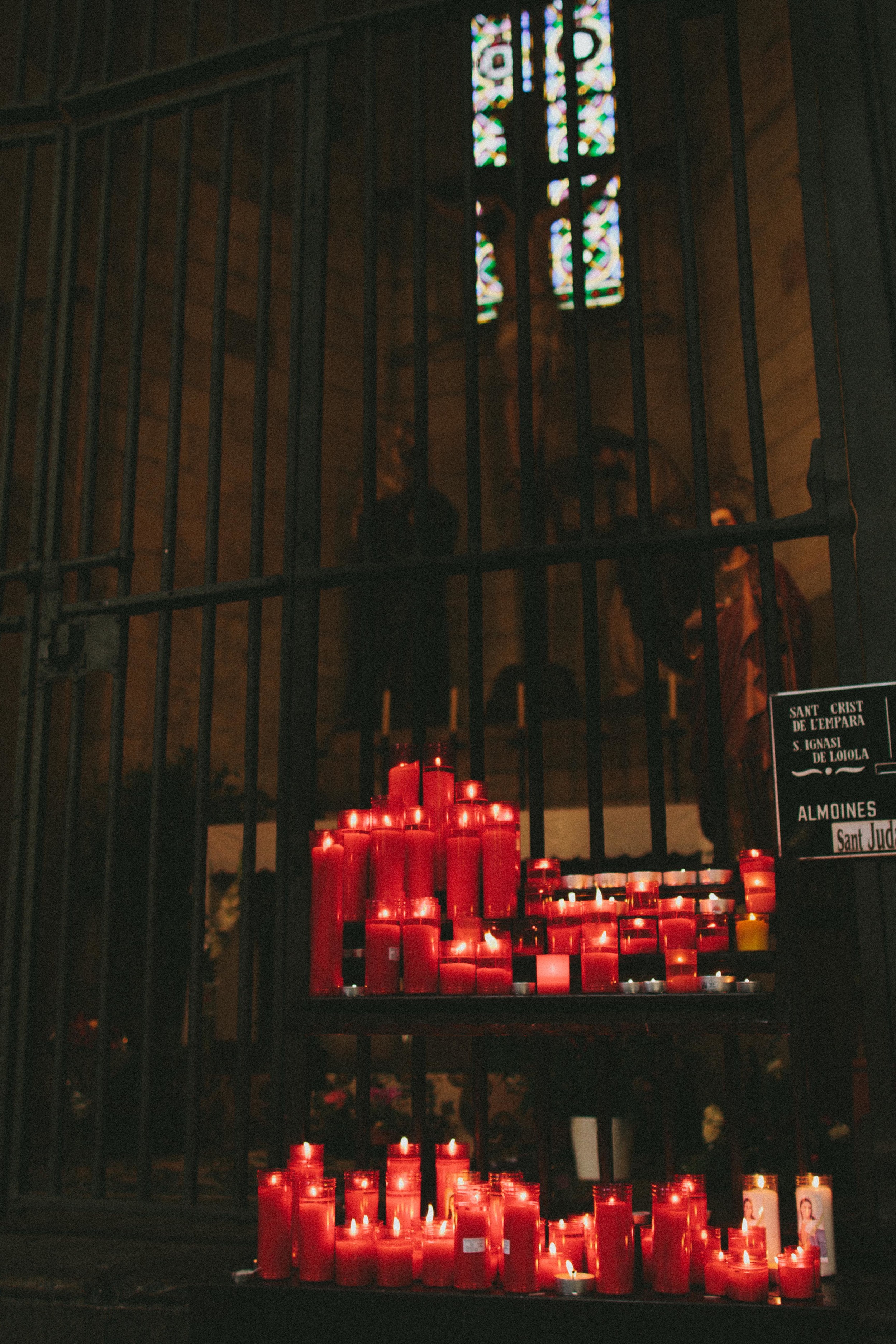 THE ETERNAL CHILD // SPAIN PART II // THE GOTHIC QUARTER Photo By Valerie Noell © 2013