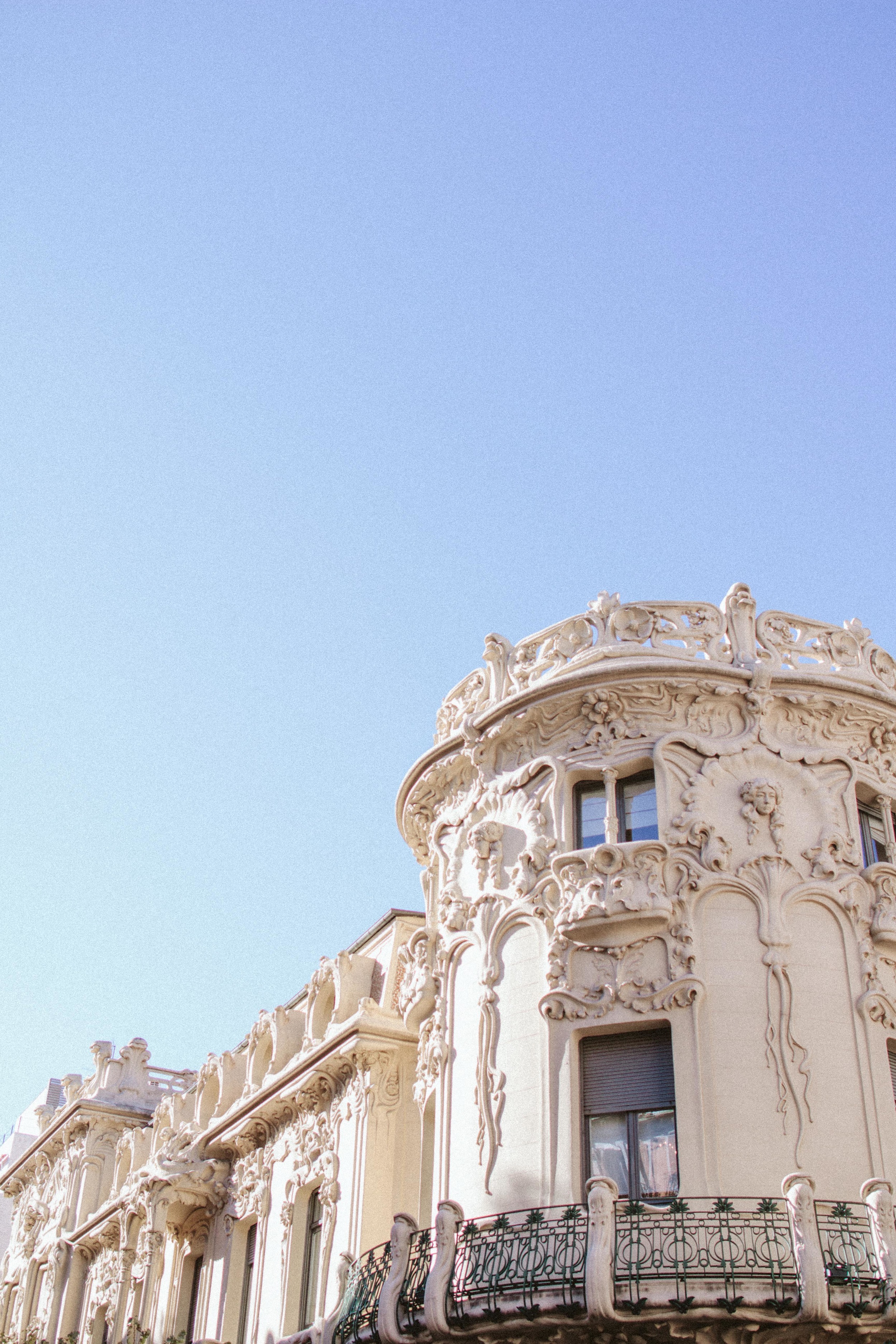 SPAIN PART VI // A LITTLE SPANISH HOSPITALITY// THE ETERNAL CHILD / VALERIE NOELL © 2013