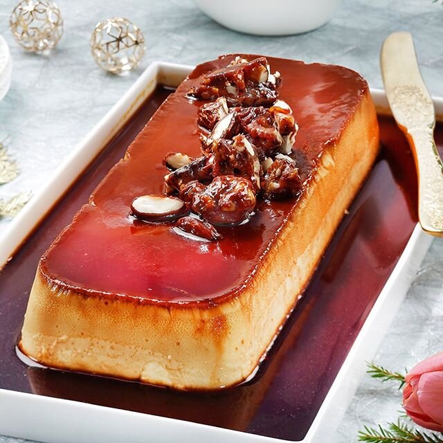 HOMEMADE FLAN FOR CHRISTMAS🎄
Made by Anita Bakker and photographed by Svein Brimi for magazine Hjemmet.Les matsidene i Hjemmet og f&aring; de deilige oppskriftene! 
#ukebladethjemmet

#cakes#bakeglede#baking#foodphotography#cookmagazine#onthetable#n