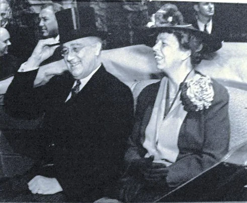 Franklin_and_Eleanor_Roosevelt,_November_1935.jpg