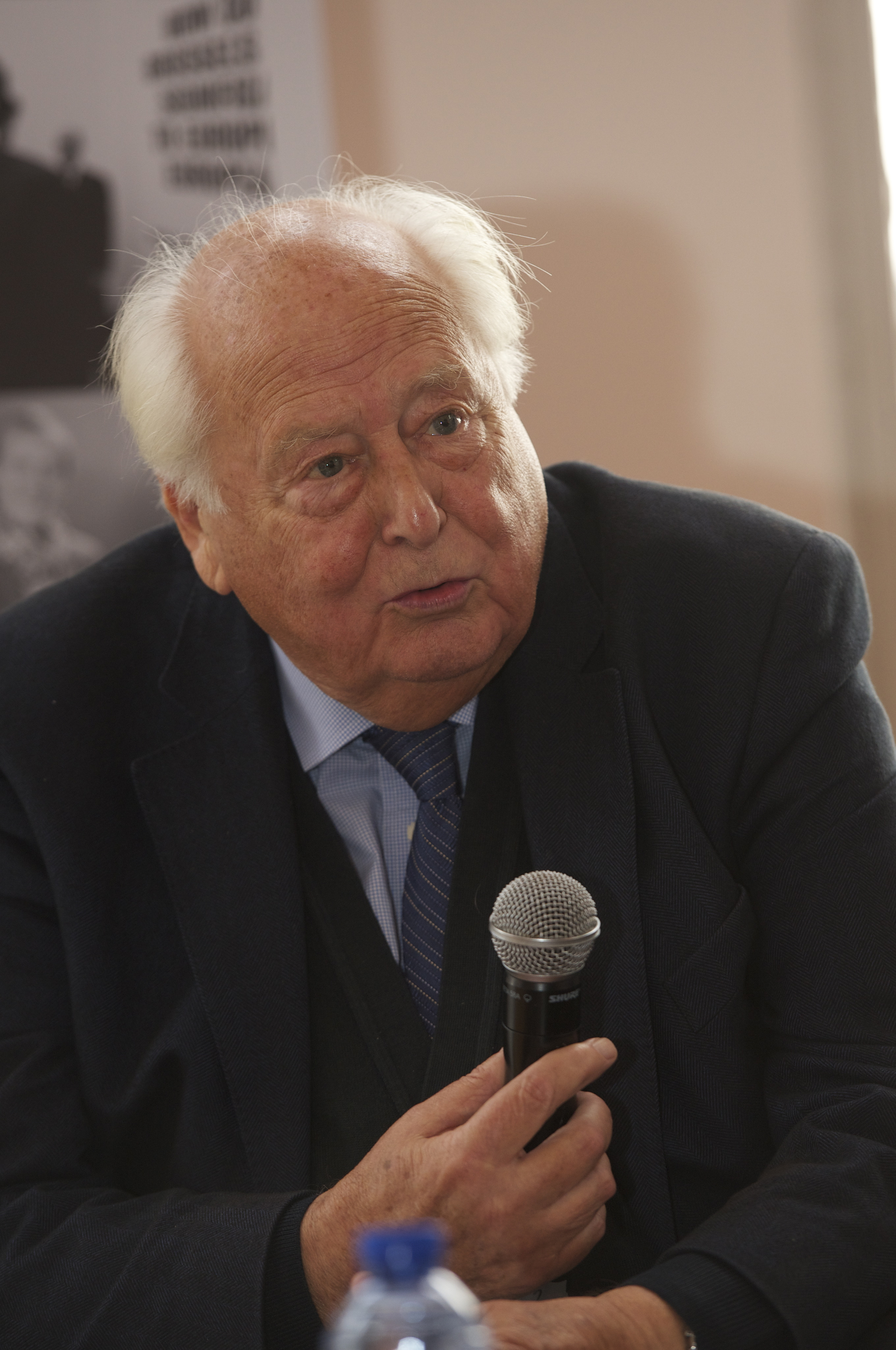  Raymond Georis at the&nbsp;Historic Speech debate at BOZAR.&nbsp;Photo ©Yves Gervais 