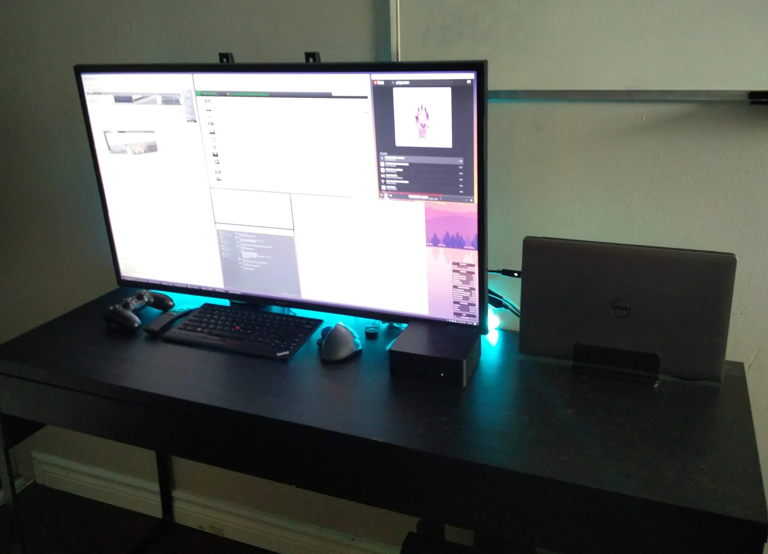 What my setup looks like as a whole. In general, I'm pretty pleased with the result, took me about 6 months to get to this point but it was a really fun endavour. 