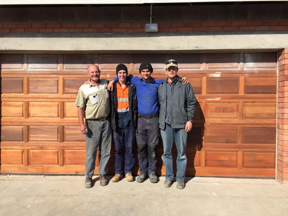  Allan on the left, his 2 grandsons and Murray (who has been here for the 4th time)