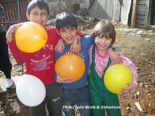 5 Low-Prep Activities That Kids Can Do in Their Own Backyards