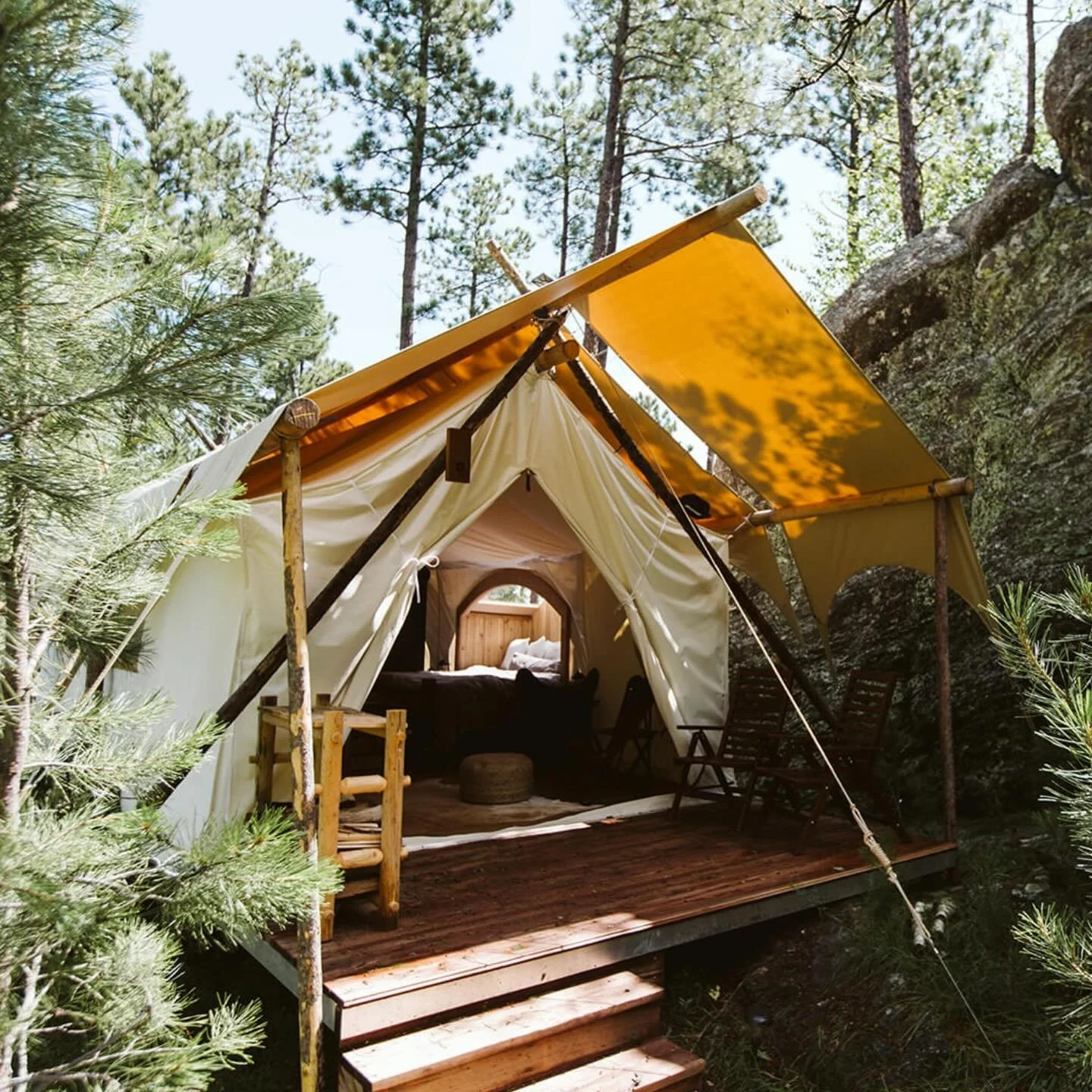 Planning our Summer Roadtrip out West. Some of the highlights include the @daysof76 Rodeo and Glamping at @undercanvasofficial Message me for help planning your next adventure! #undercanvasmtrushmore #traveladvisor #tripplanner #roadtrip #blackhills